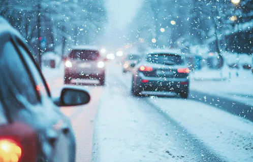 겨울철 안전운전 요령 총정리 눈길 사고를 줄이는 현실적인 운전 습관